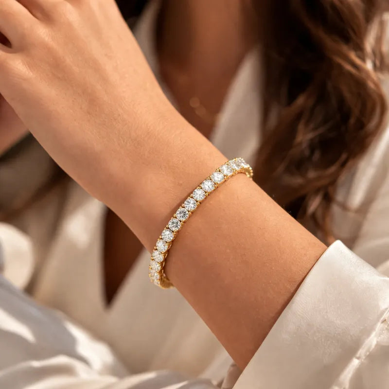 Round Diamond Tennis Bracelet (Yellow Gold)